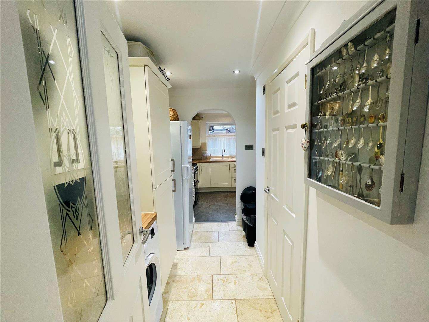 Rope Walk, Melksham Lock and Key